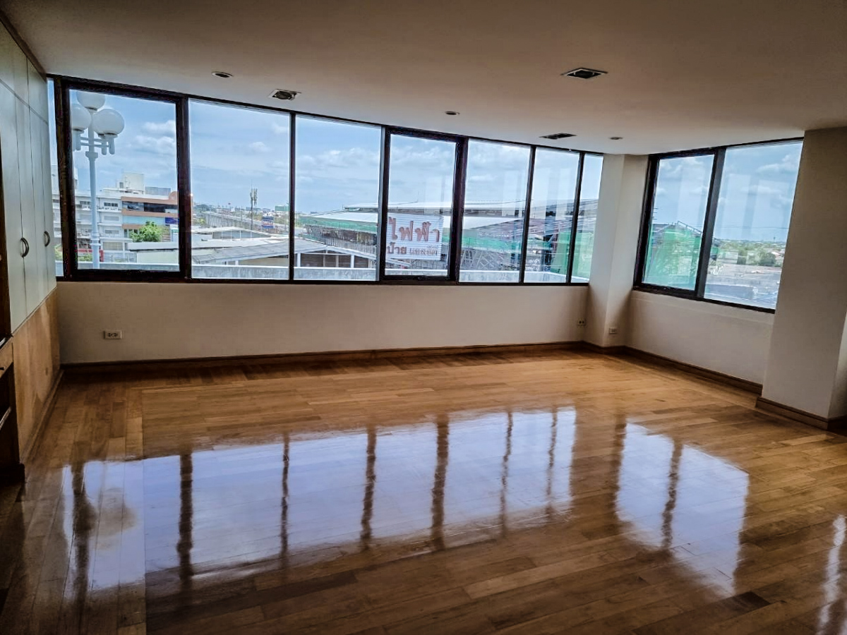 ramintra floor 6-7